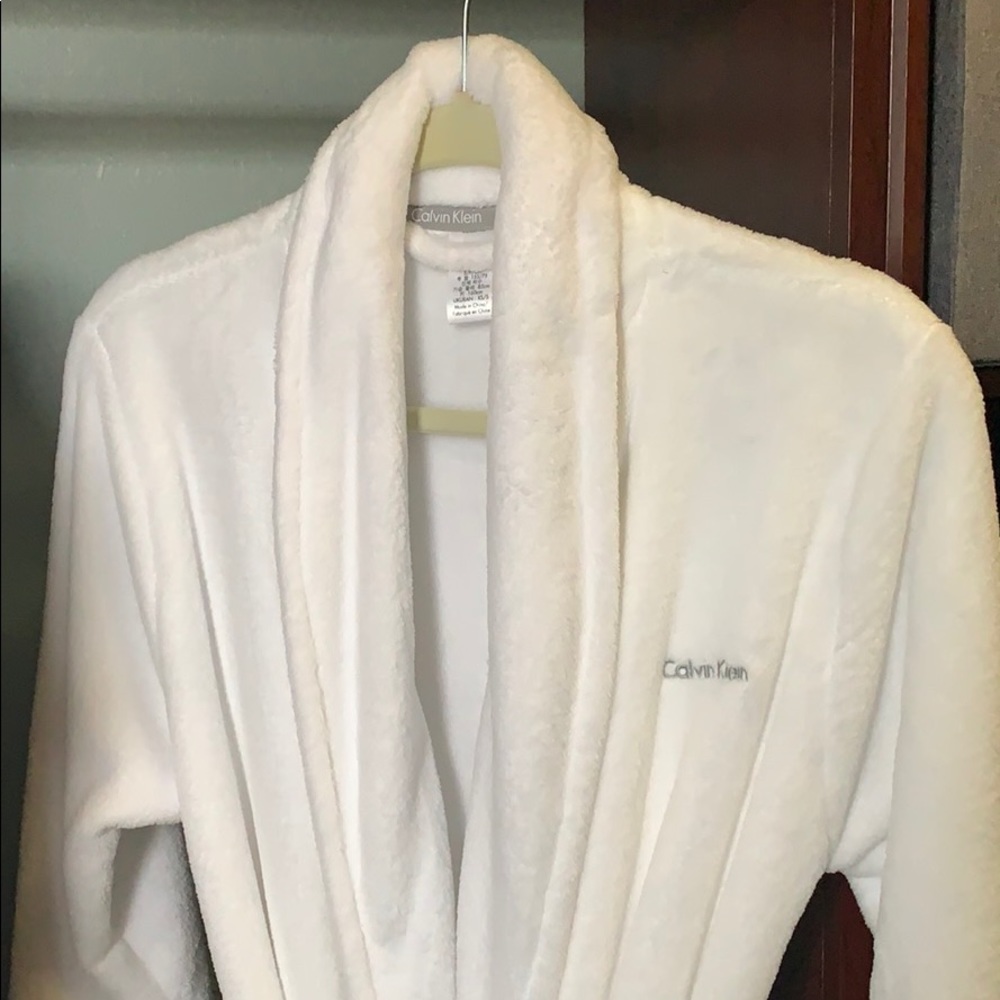 Calvin Klein Robe - NWT